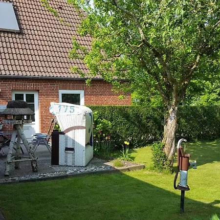 Apartment Ninas Ferienwohnung Dagebuell